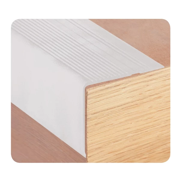 Nez De Marches Méga Strié Romus 56,5 X 70 Mm Alu Incolore 3 Mètres 3 Nez De Marches Méga Strié Romus 56,5 X 70 Mm Alu Incolore 3 Mètres